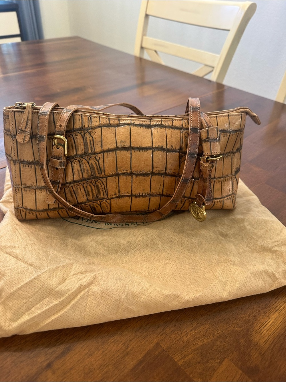 Vintage Brahmin in Toasted Pecan Croc-Embossed Leather Baguette Shoulder Bag